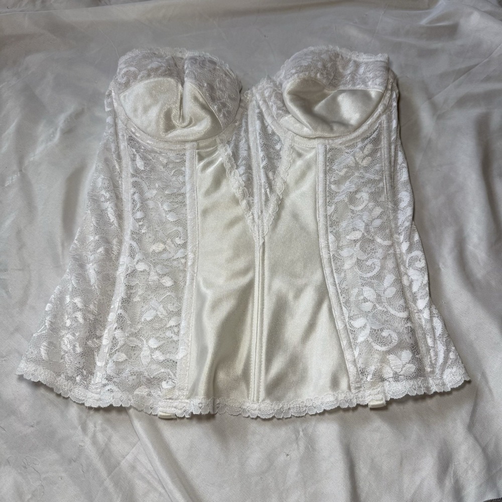 White Lace Corset Bustier Top Boned‎ Satin Cups Hook Back 36B